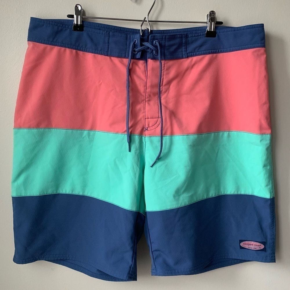 Vineyard Vines Stripe Chappy Board Shorts 38x8
